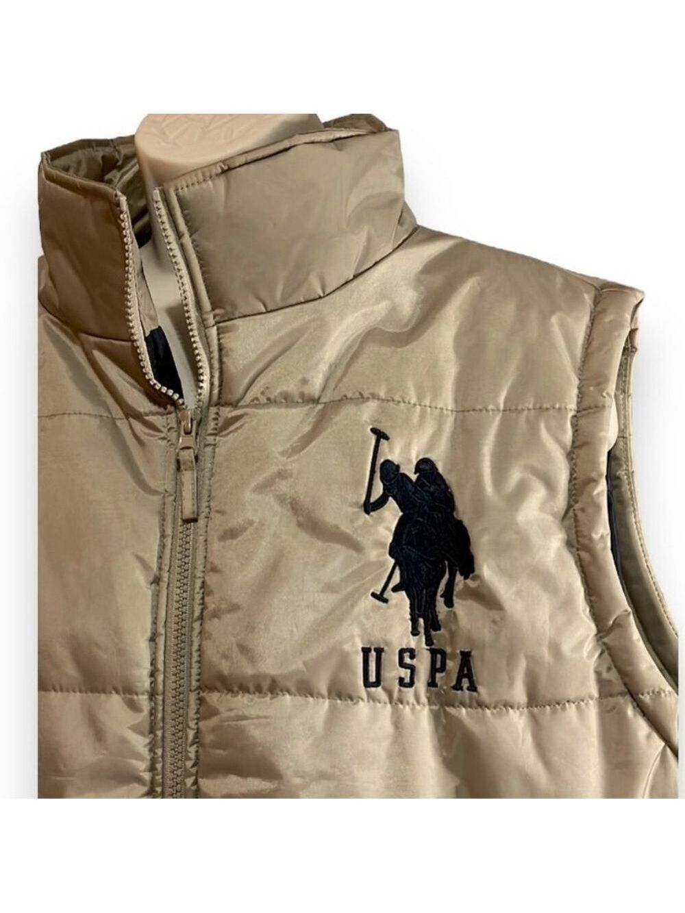 USPA US Polo ASSN. Puffer Vest Men's XXL Zip Up Tan/Khaki and Navy - Picture 2 of 8